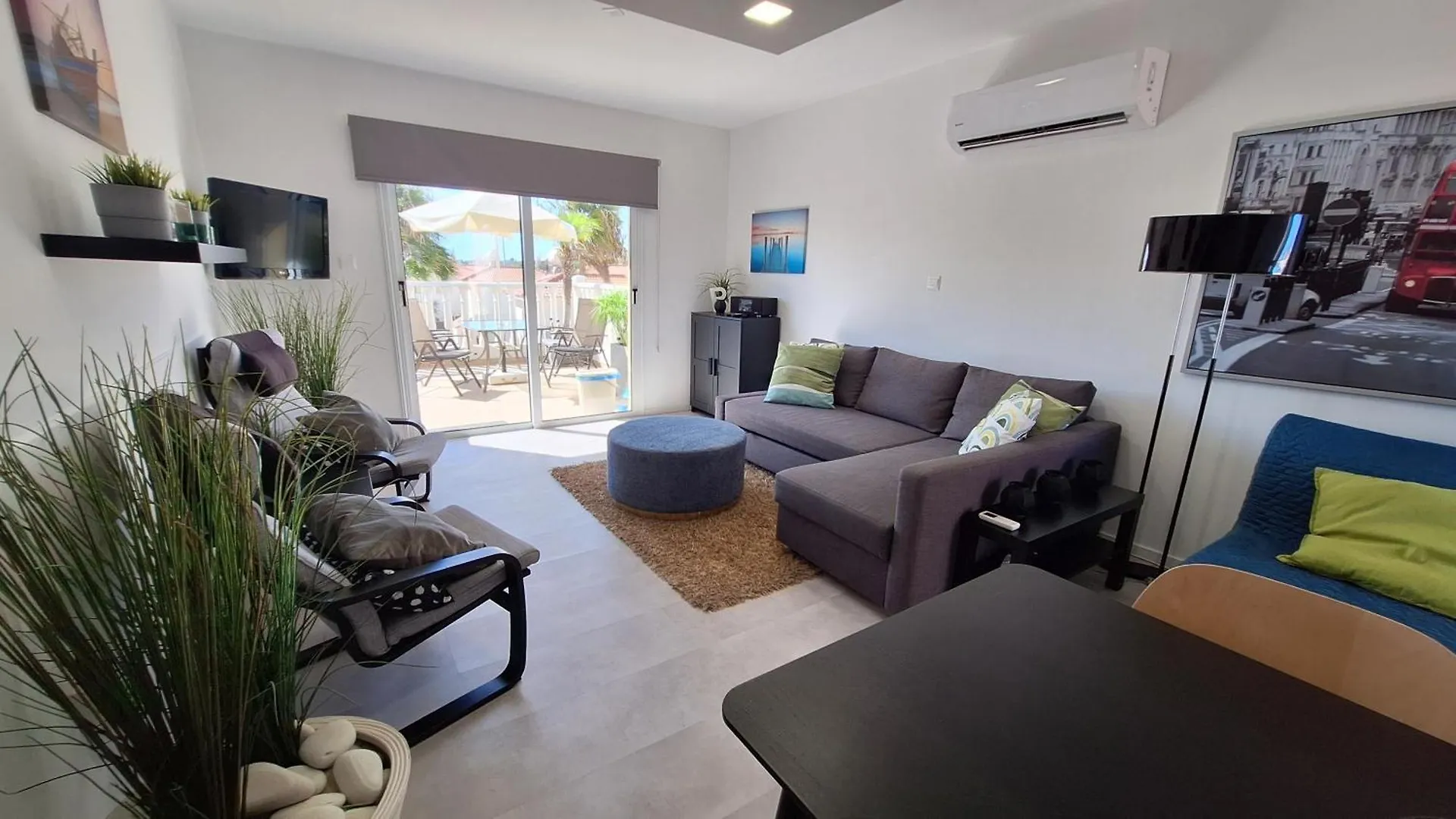 Nissi Golden Sands Paradi Ayia Napa Lägenhet